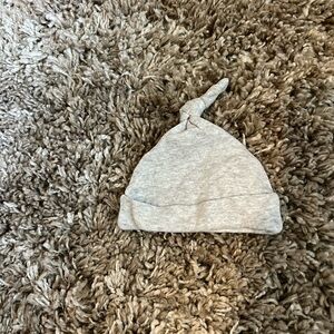 NWOT Target newborn‎ gray hat